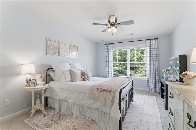 5515 Chestnut Drive, Cumming, GA 30040