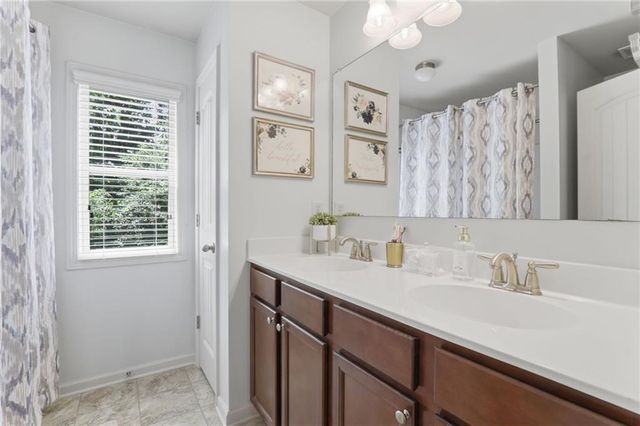 5515 Chestnut Drive, Cumming, GA 30040