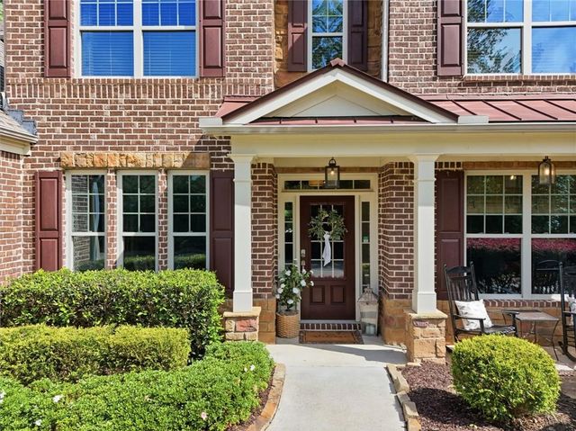 5515 Chestnut Drive, Cumming, GA 30040