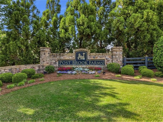 5515 Chestnut Drive, Cumming, GA 30040