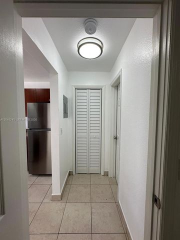 16120 NE 19th Place 3, North Miami Beach, FL 33162