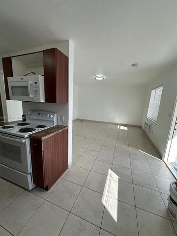 16120 NE 19th Place 3, North Miami Beach, FL 33162