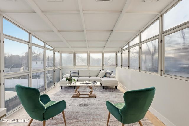 71 E Connecticut Concourse, Jackson, NJ 08527