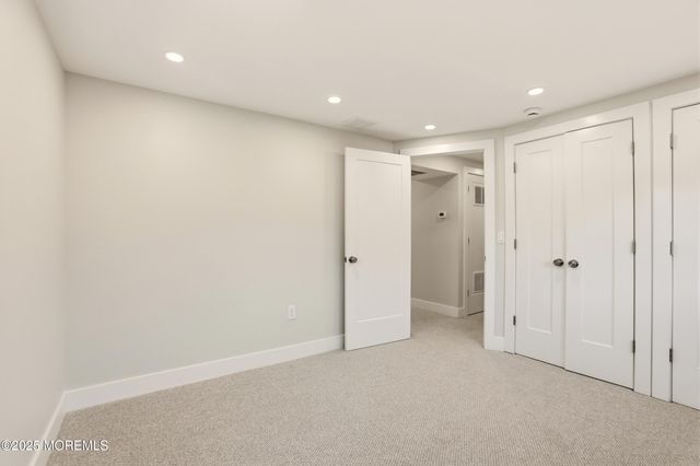 71 E Connecticut Concourse, Jackson, NJ 08527