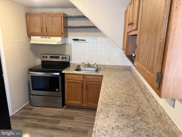 119 LARCH AVE, Wilmington, DE 19804