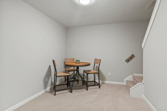 105 Cedarway Circle 411, Webster, NY 14580