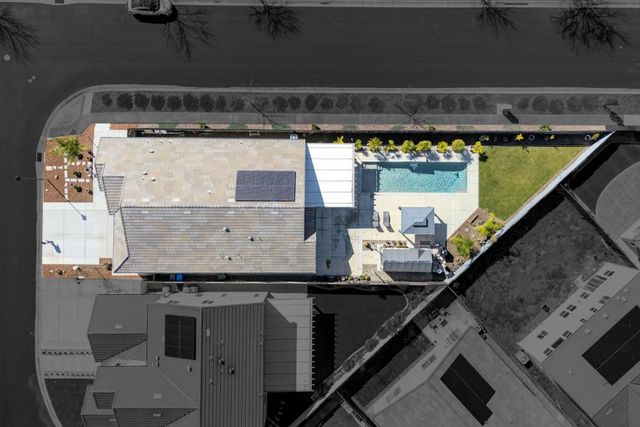 1753 Sea Cliff Ct, Plumas Lake, CA 95961