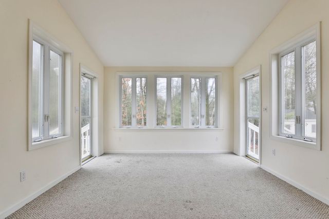 54 Vandora Drive, Manchester, NH 03103