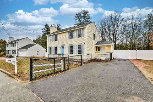 54 Vandora Drive, Manchester, NH 03103