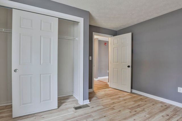 54 Vandora Drive, Manchester, NH 03103