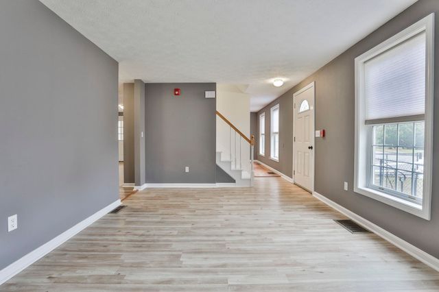 54 Vandora Drive, Manchester, NH 03103