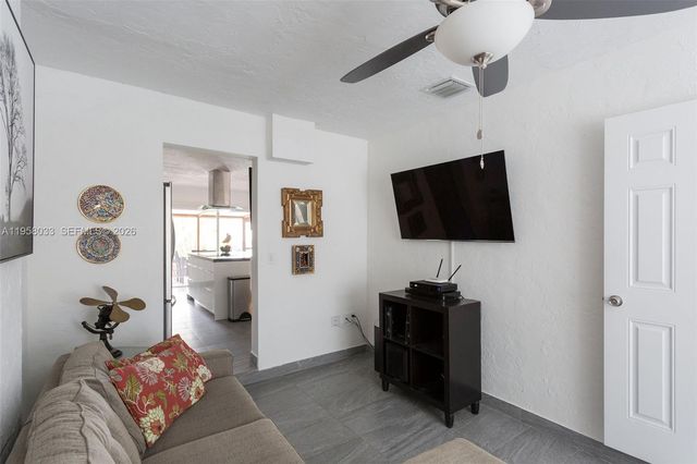 8514 SW 103rd Ave 8514, Miami, FL 33173