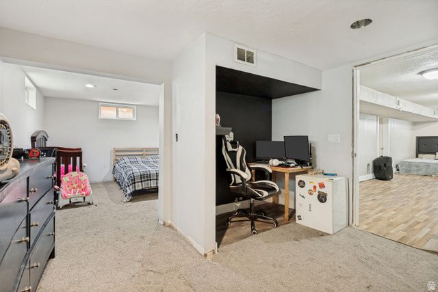 704 ROBINS AVE, Ogden, UT 84404