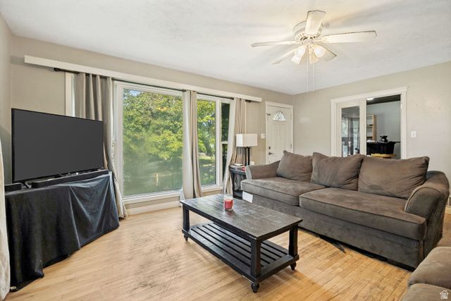 704 ROBINS AVE, Ogden, UT 84404