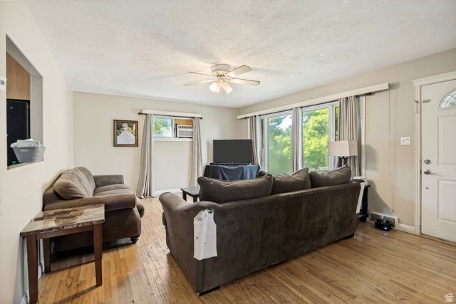 704 ROBINS AVE, Ogden, UT 84404