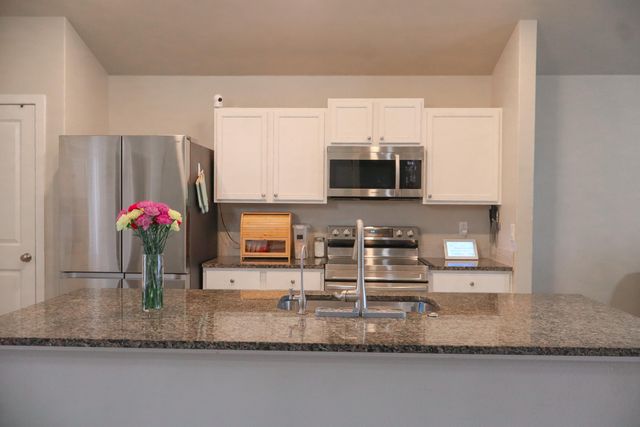 1827 136th Street, Lubbock, TX 79423