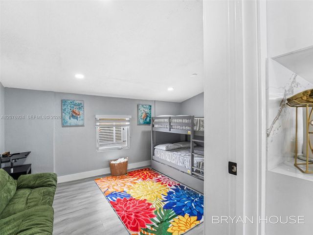 3341 NW 20th Street, Miami, FL 33142