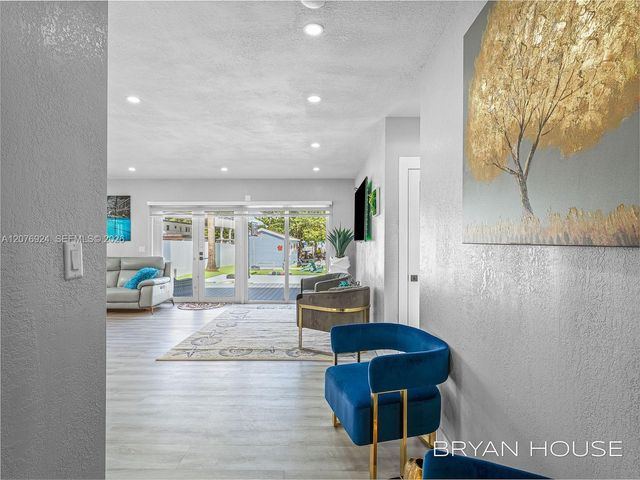 3341 NW 20th Street, Miami, FL 33142