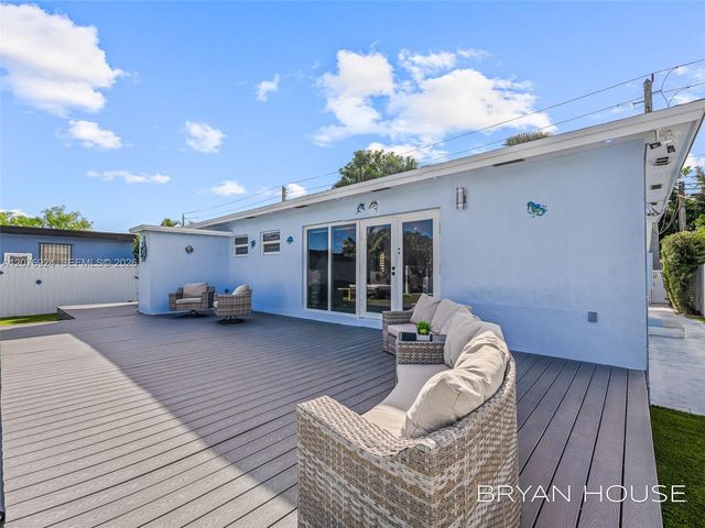 3341 NW 20th Street, Miami, FL 33142