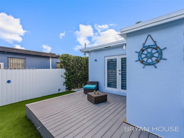 3341 NW 20th Street, Miami, FL 33142