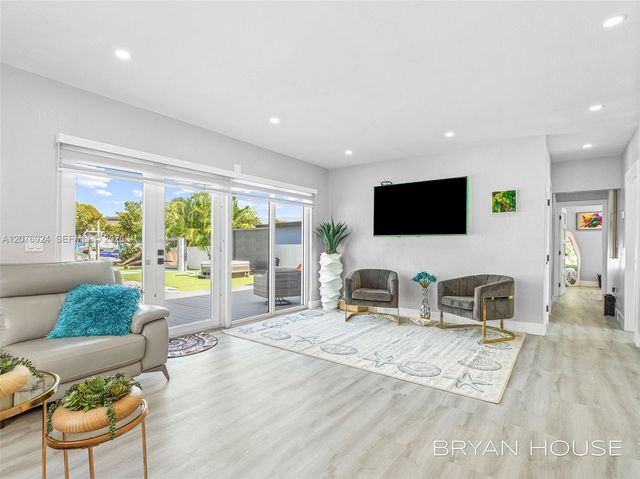 3341 NW 20th Street, Miami, FL 33142
