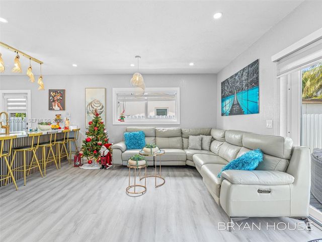 3341 NW 20th Street, Miami, FL 33142