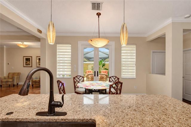 6806 MUNCASTER COURT, Tampa, FL 33625