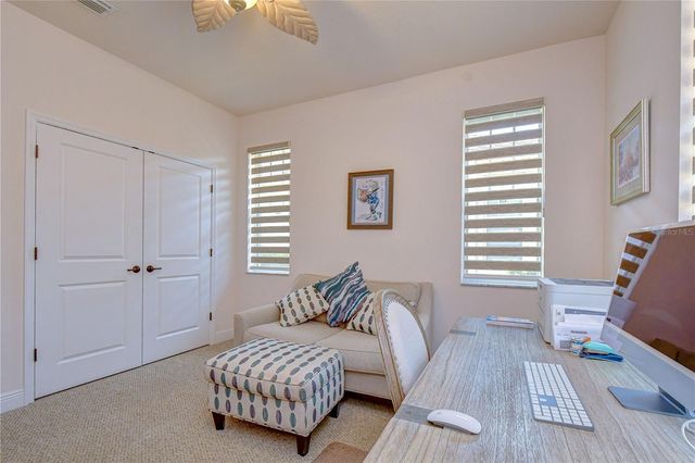 6806 MUNCASTER COURT, Tampa, FL 33625