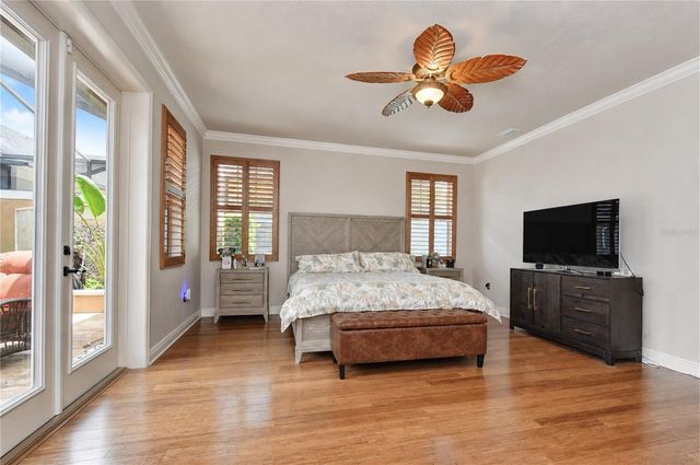 6806 MUNCASTER COURT, Tampa, FL 33625