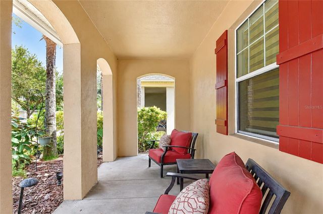 6806 MUNCASTER COURT, Tampa, FL 33625