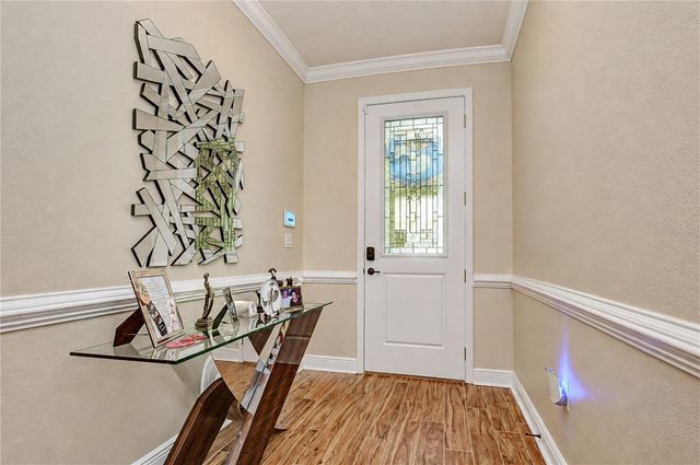6806 MUNCASTER COURT, Tampa, FL 33625