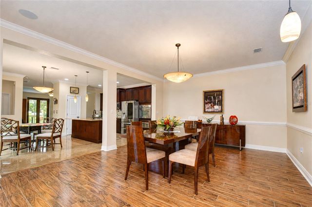 6806 MUNCASTER COURT, Tampa, FL 33625