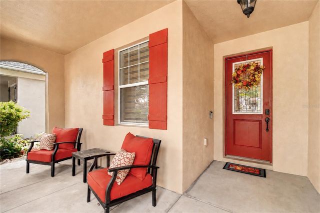 6806 MUNCASTER COURT, Tampa, FL 33625