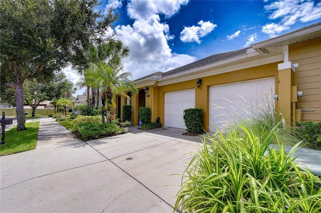 6806 MUNCASTER COURT, Tampa, FL 33625