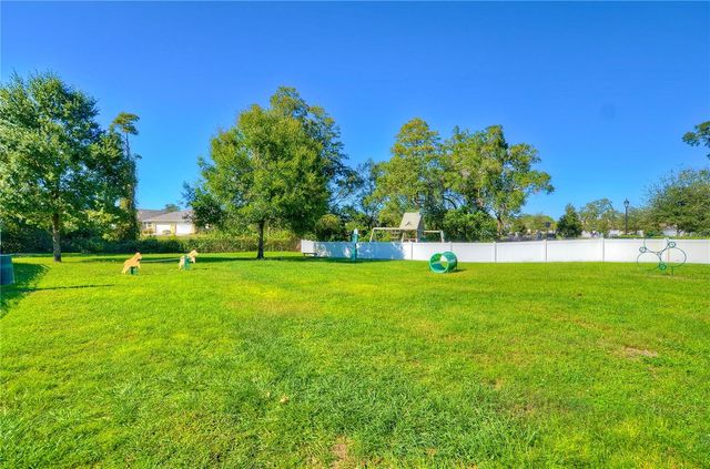 6806 MUNCASTER COURT, Tampa, FL 33625