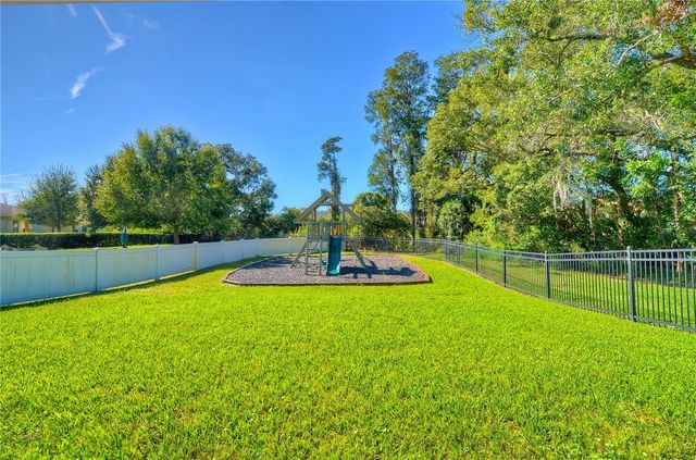 6806 MUNCASTER COURT, Tampa, FL 33625