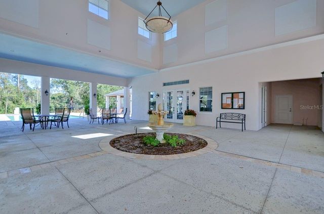 6806 MUNCASTER COURT, Tampa, FL 33625