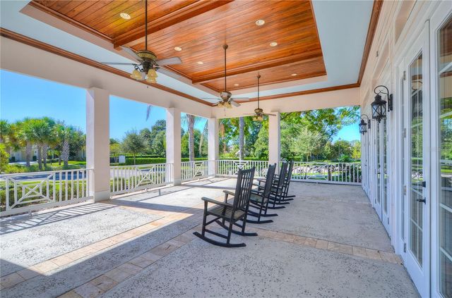 6806 MUNCASTER COURT, Tampa, FL 33625