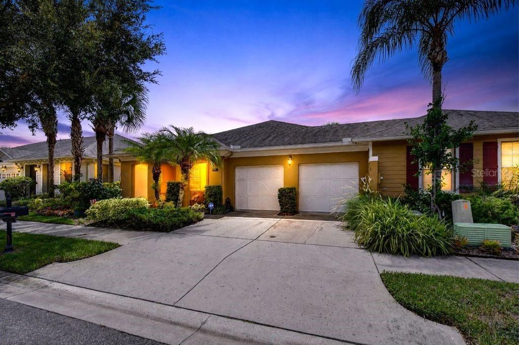 6806 MUNCASTER COURT, Tampa, FL 33625