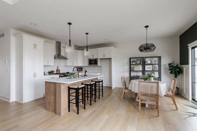 3313 NW Prescott Court, Grimes, IA 50111