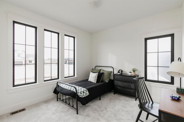 3313 NW Prescott Court, Grimes, IA 50111