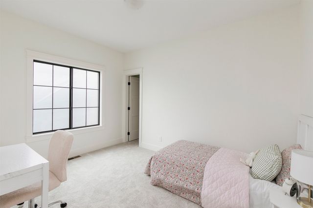 3313 NW Prescott Court, Grimes, IA 50111