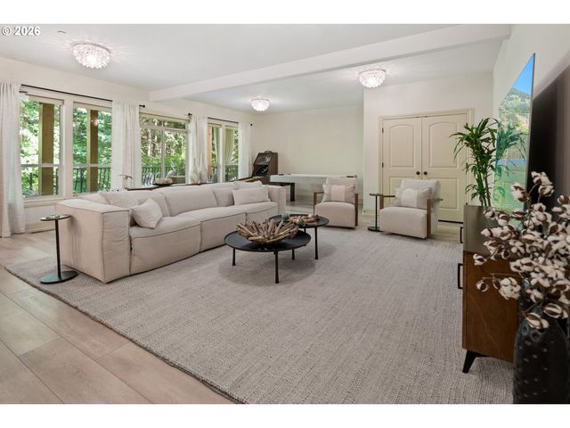 3416 Nw LACAMAS Ln, Camas, WA 98607