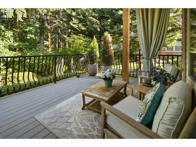 3416 Nw LACAMAS Ln, Camas, WA 98607