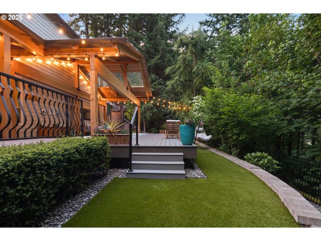 3416 Nw LACAMAS Ln, Camas, WA 98607