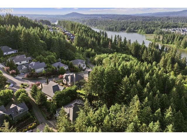 3416 Nw LACAMAS Ln, Camas, WA 98607