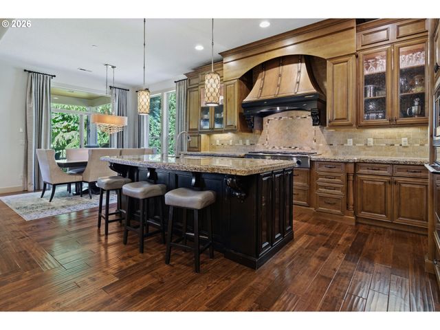 3416 Nw LACAMAS Ln, Camas, WA 98607