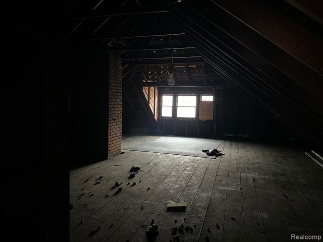 2472 W Euclid Street, Detroit, MI 48206