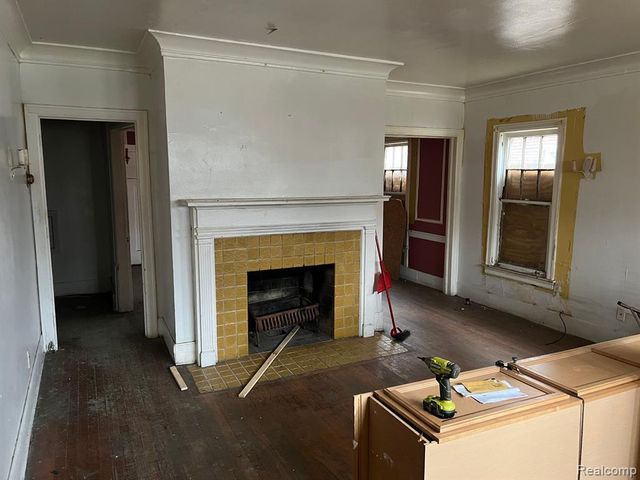 2472 W Euclid Street, Detroit, MI 48206