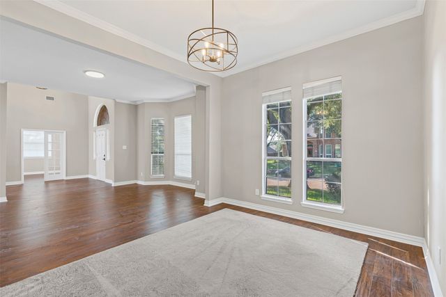 5105 Natchez Drive, Rowlett, TX 75088